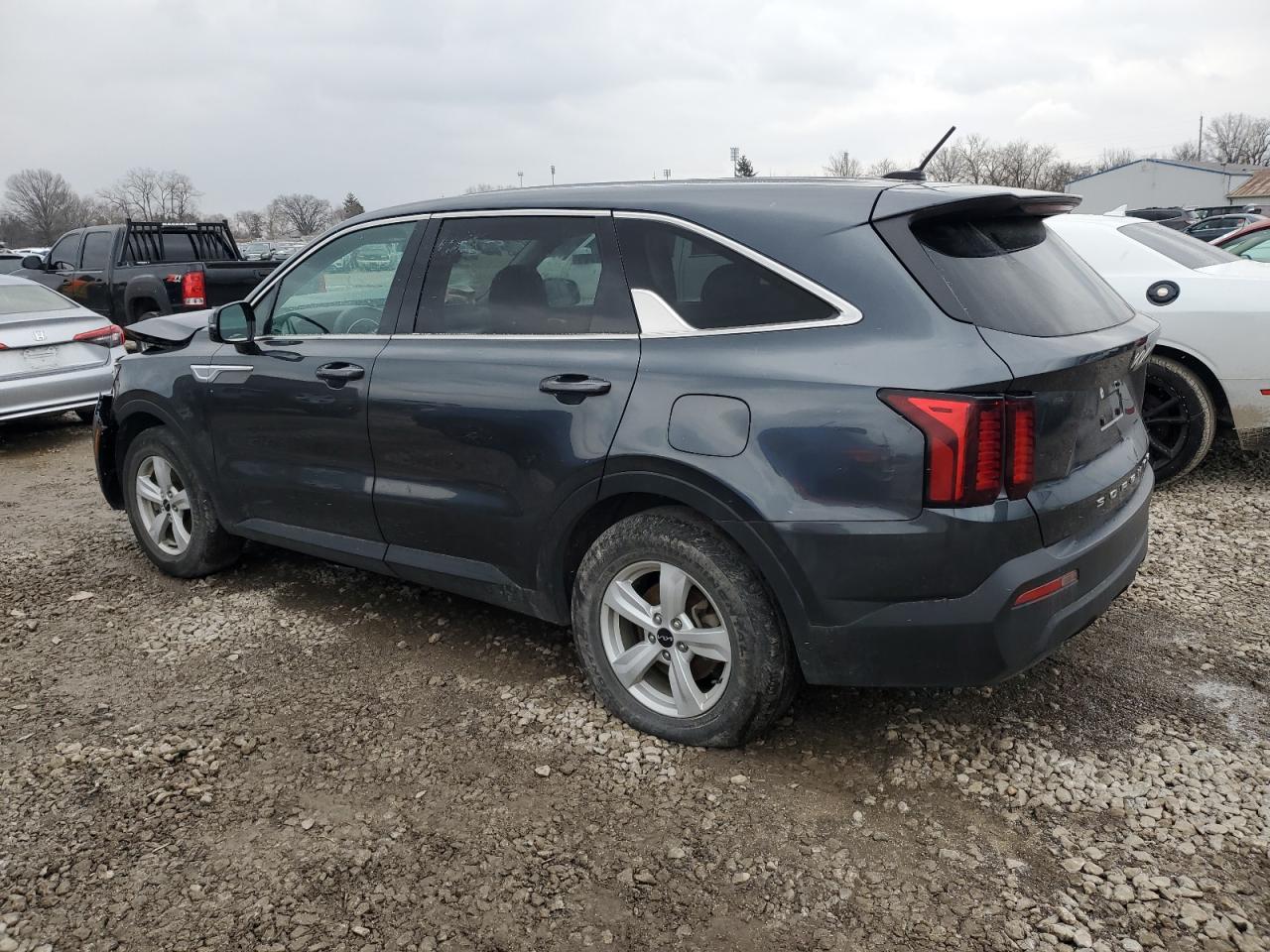 2022 Kia Sorento - Image 2