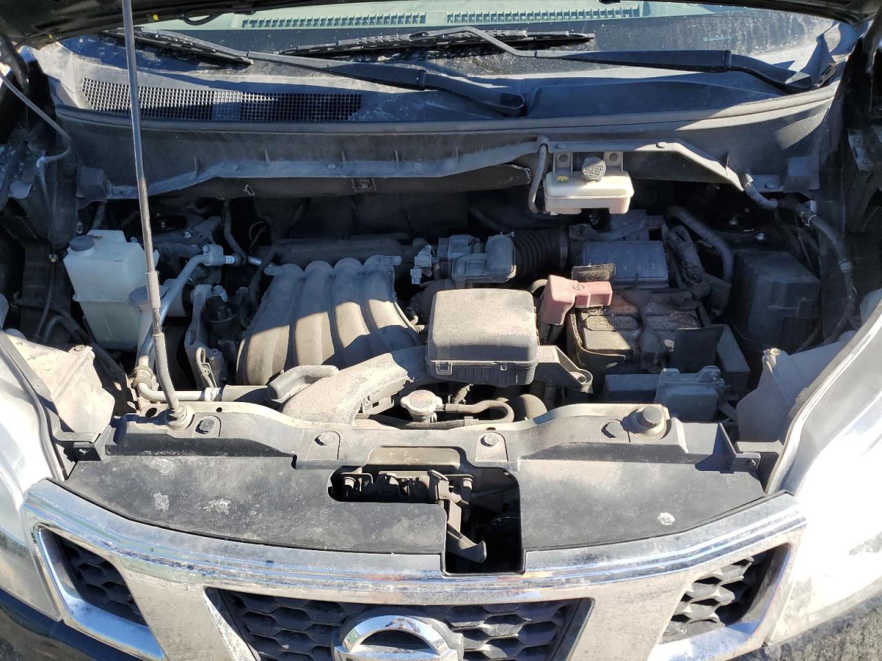 2015 Nissan NV - Image 12