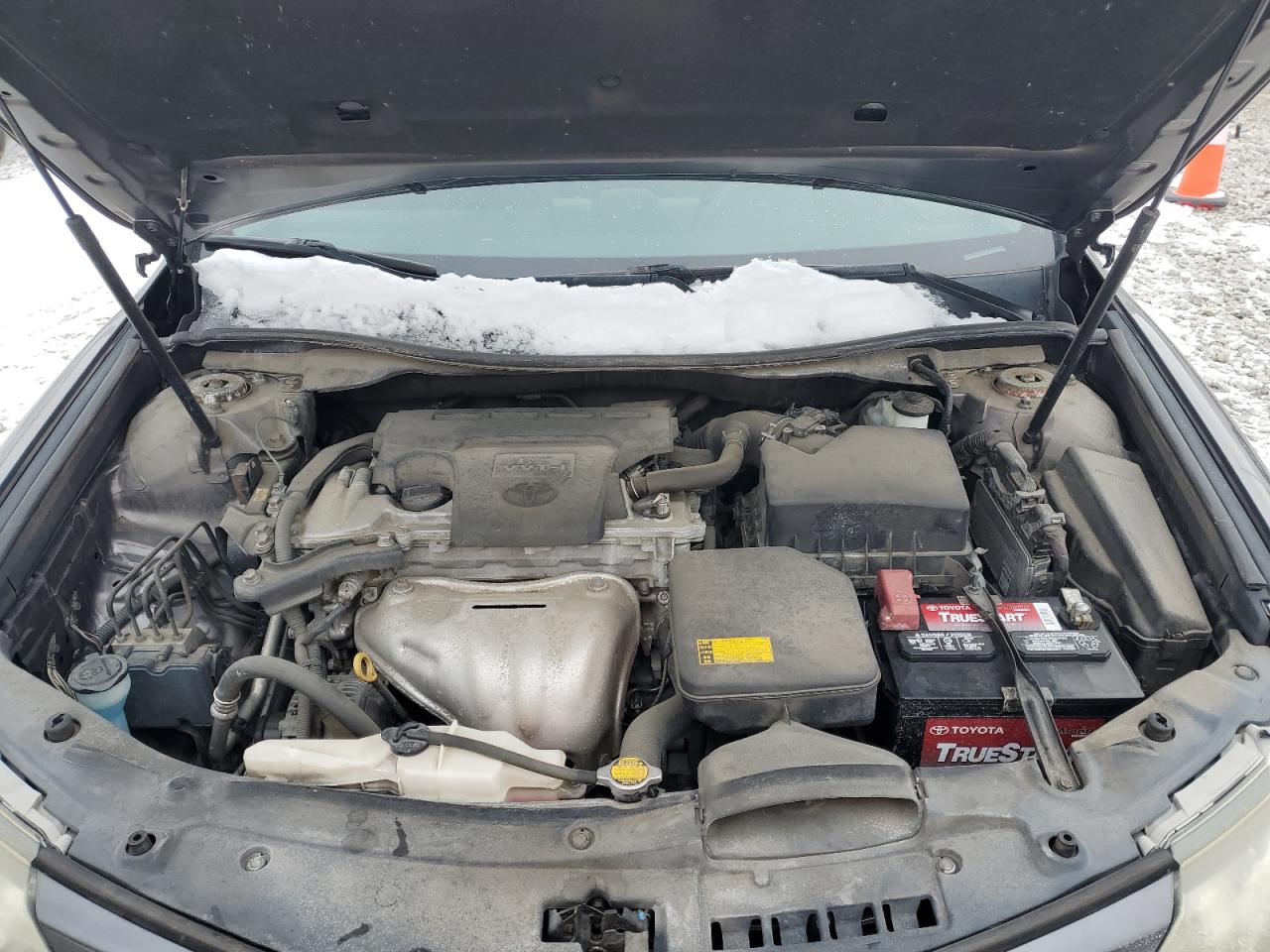 2014 Toyota Camry - Image 11