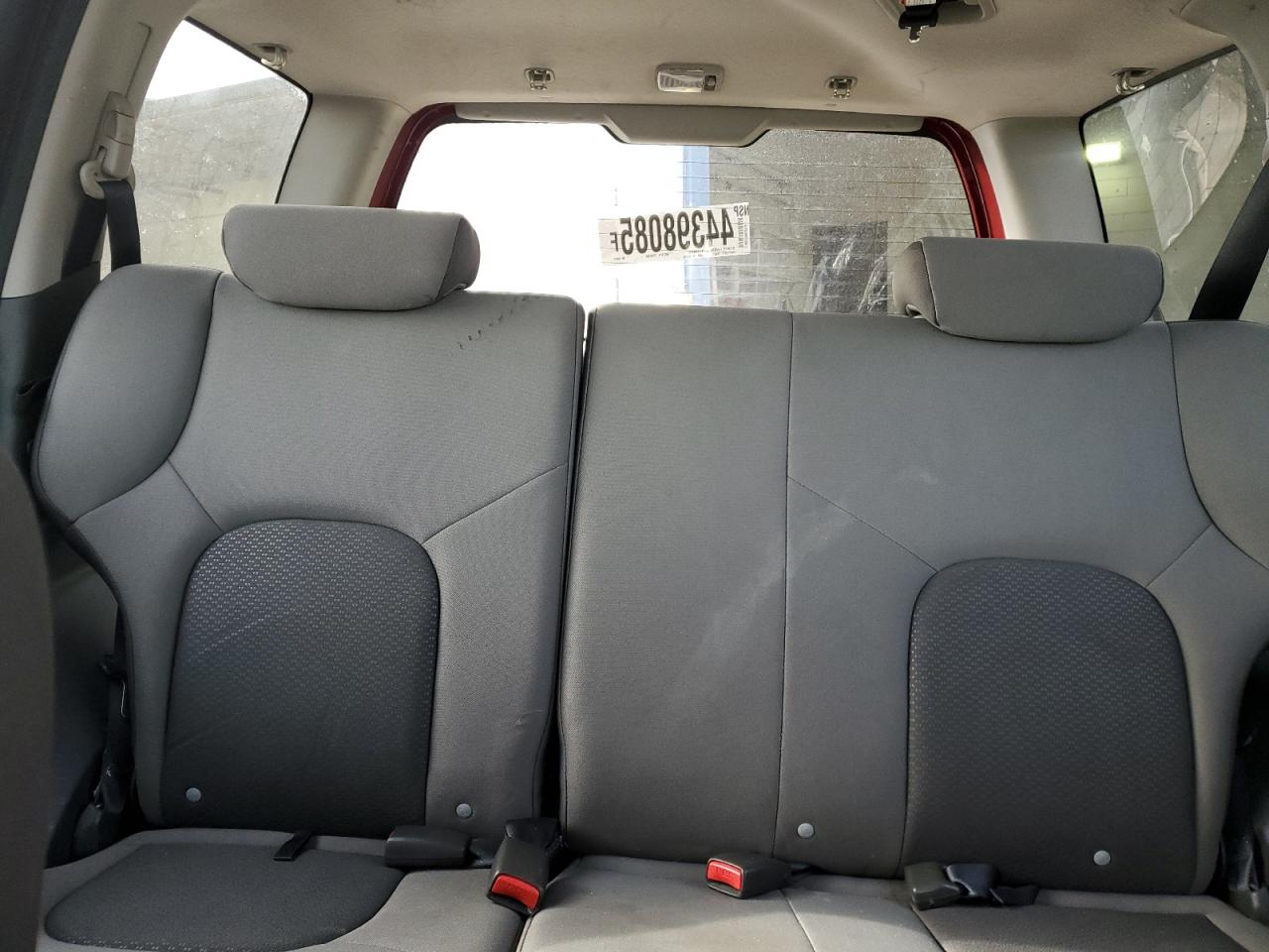 2011 Nissan XTerra - Image 10