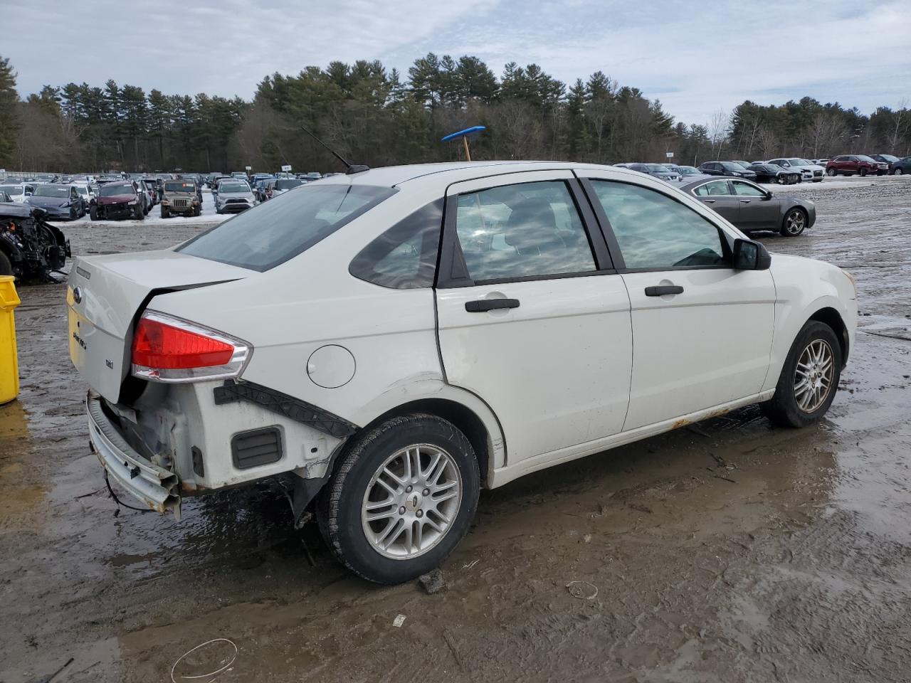 2009 Ford Focus - Image 3
