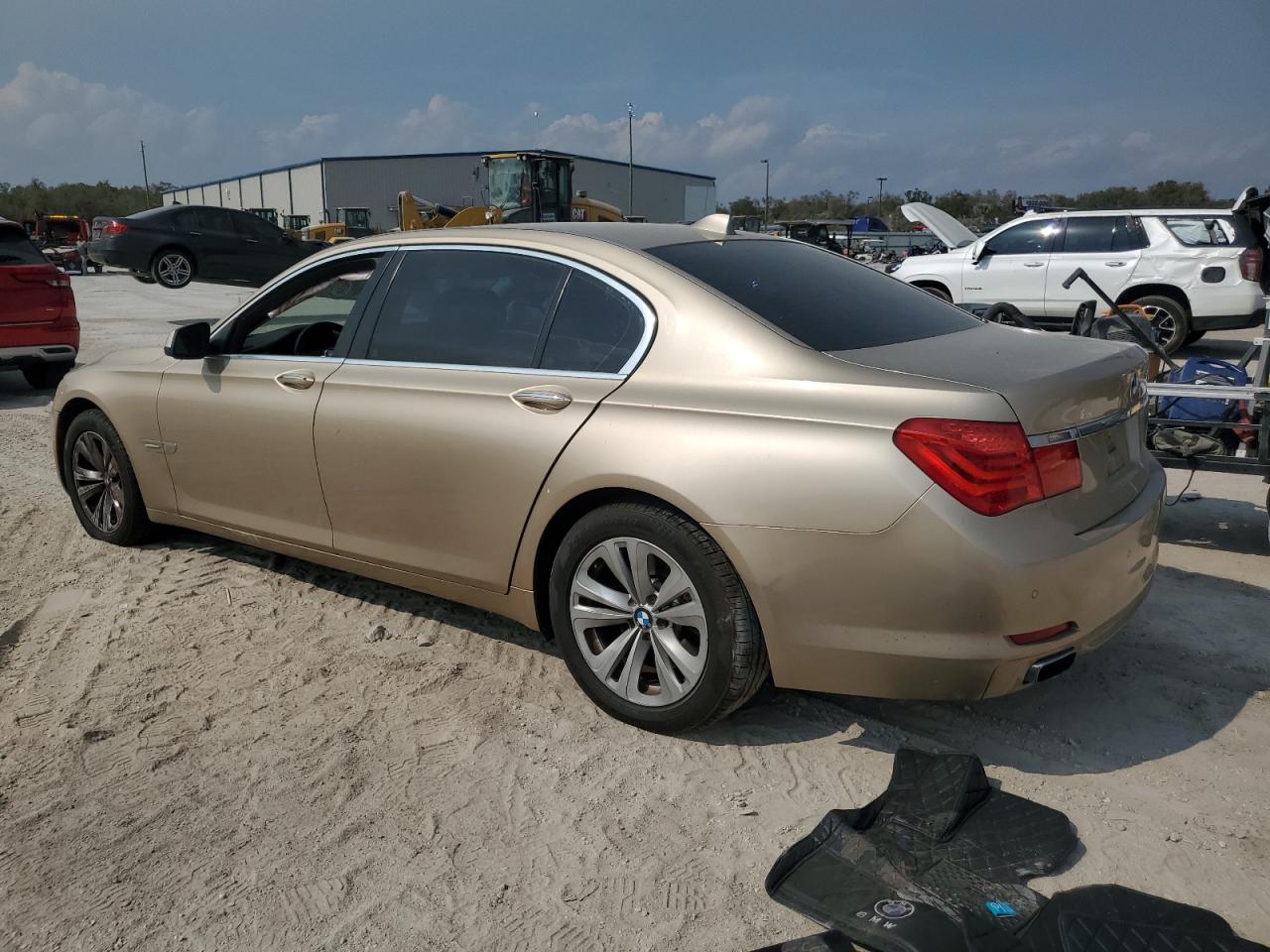 2011 BMW 7er - Image 2