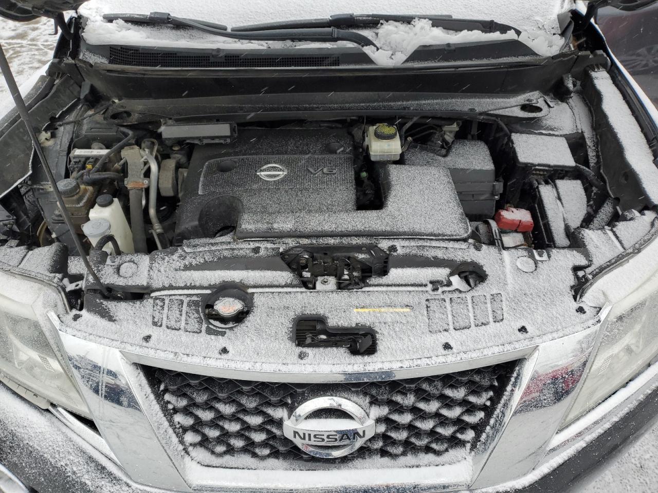 2014 Nissan Pathfinder - Image 12