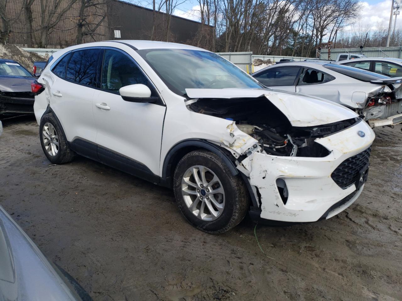 2020 Ford Escape - Image 4