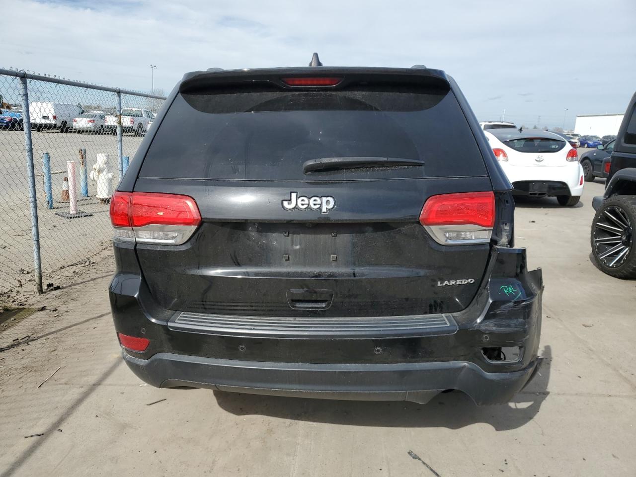 2019 Jeep Grand Cherokee - Image 6