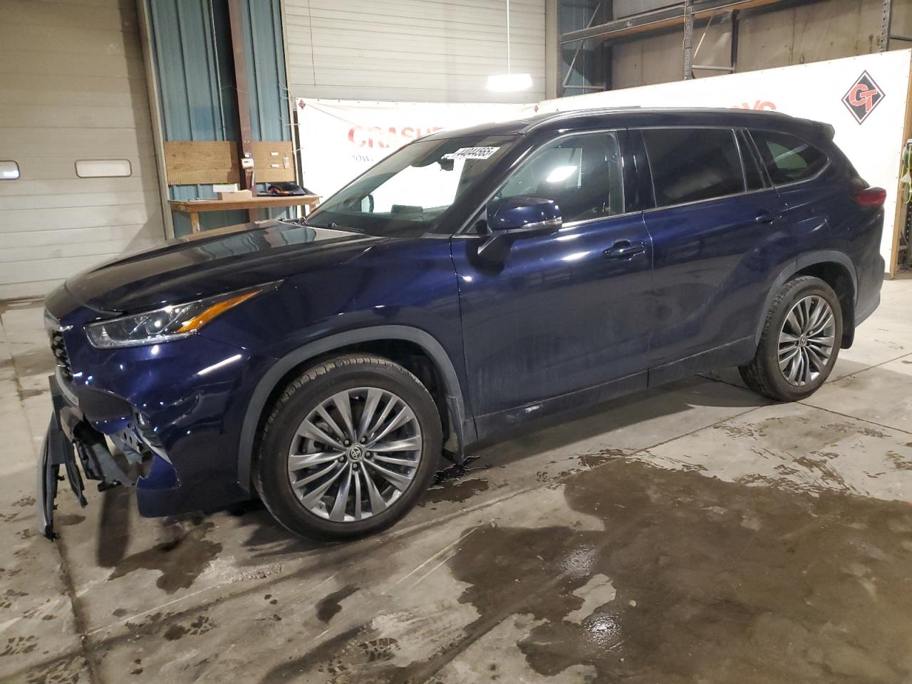 2020 Toyota Highlander Platinum zu verkaufen in Eldridge, IA - Side