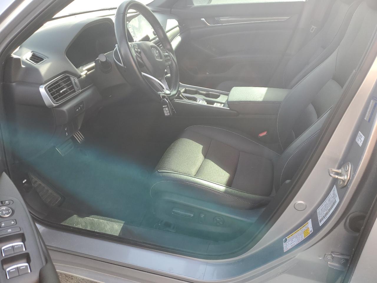 2020 Honda Accord - Image 7