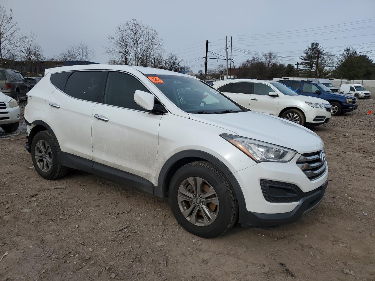 2016 Hyundai Santa Fe - Image 4