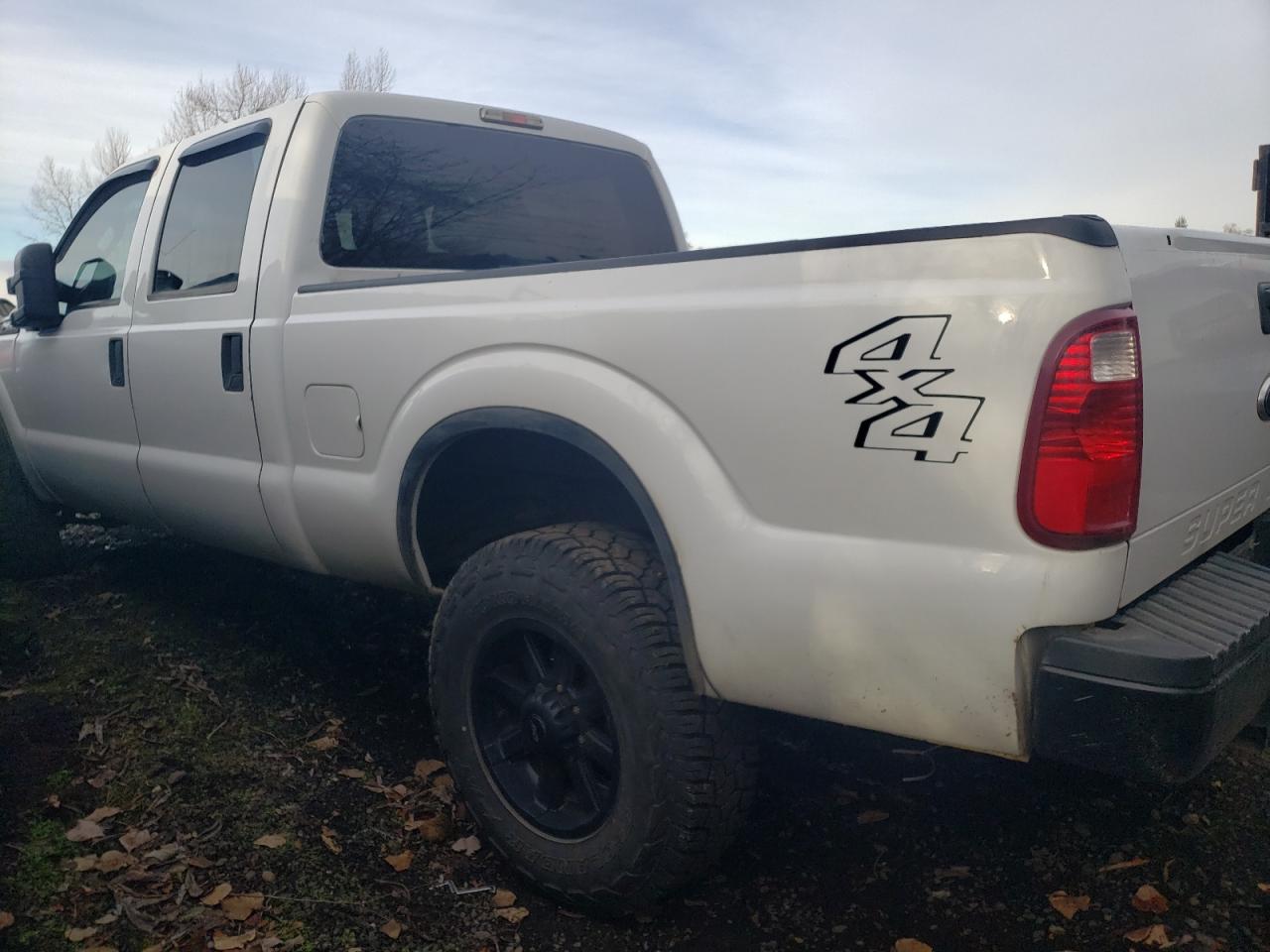 2012 Ford F350 - Image 2