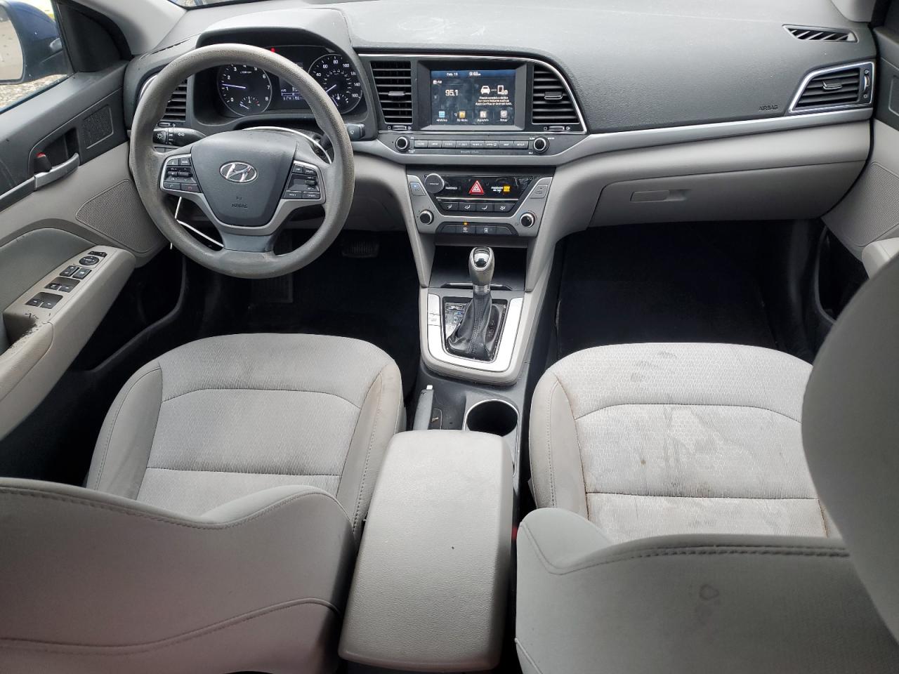 2017 Hyundai Elantra - Image 8