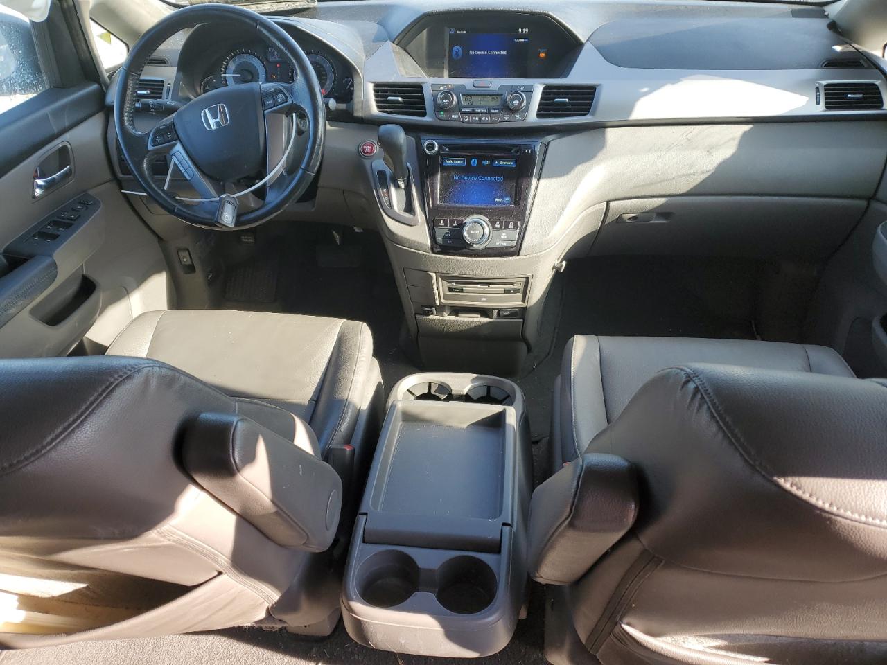 2016 Honda Odyssey - Image 8