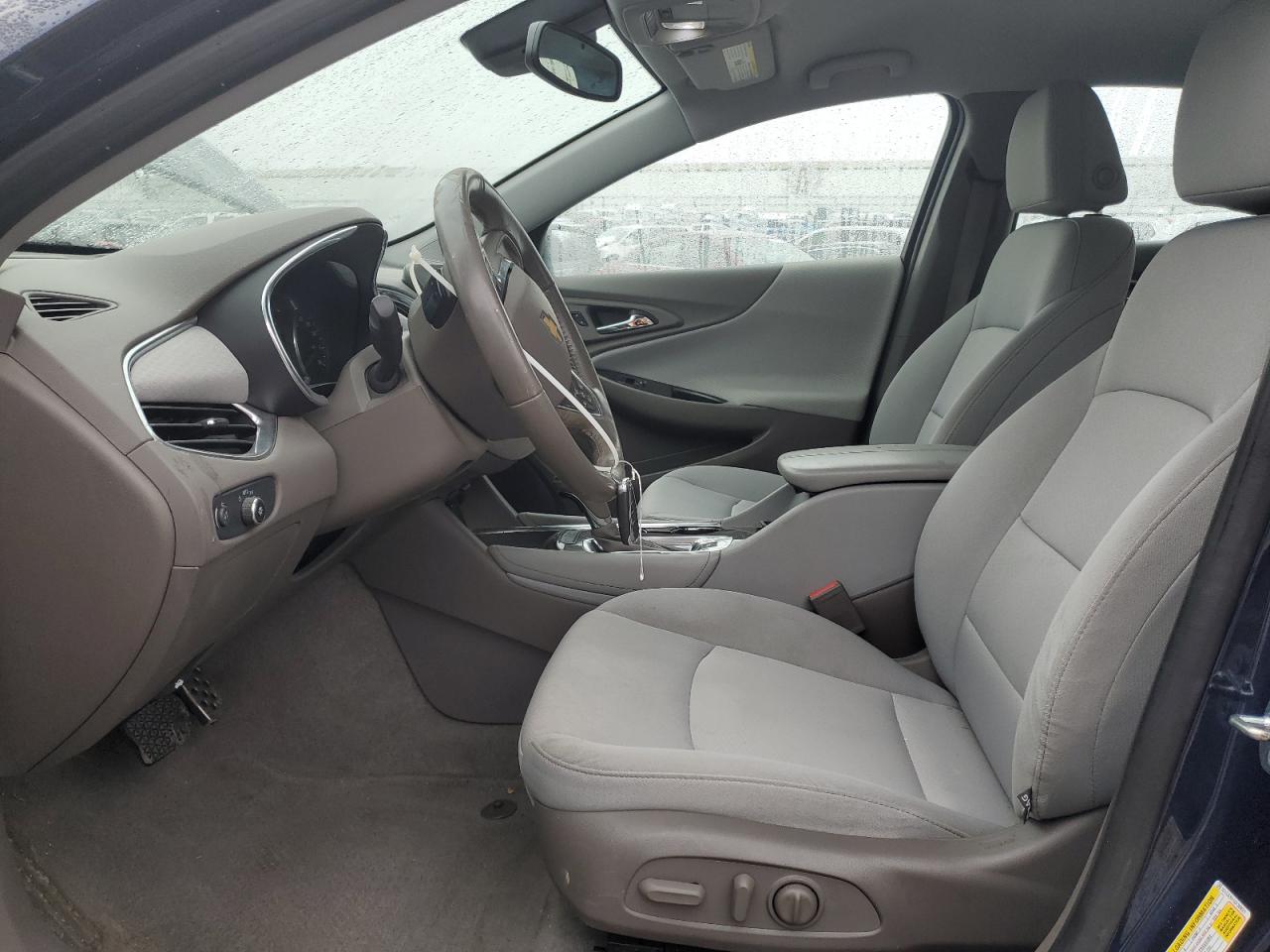 2016 Chevrolet Malibu - Image 7
