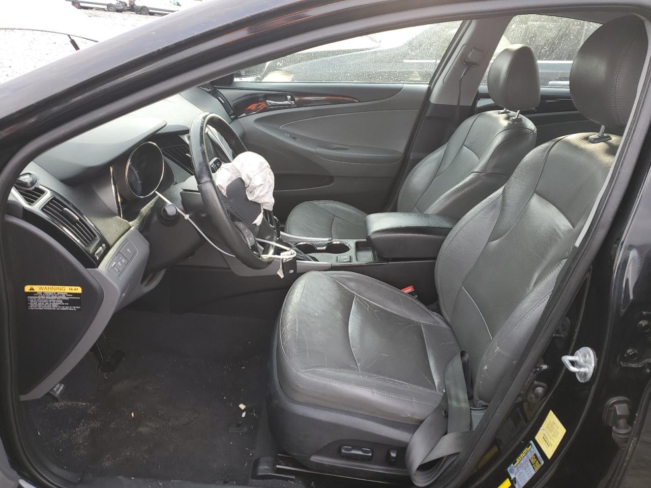 2013 Hyundai Sonata - Image 7