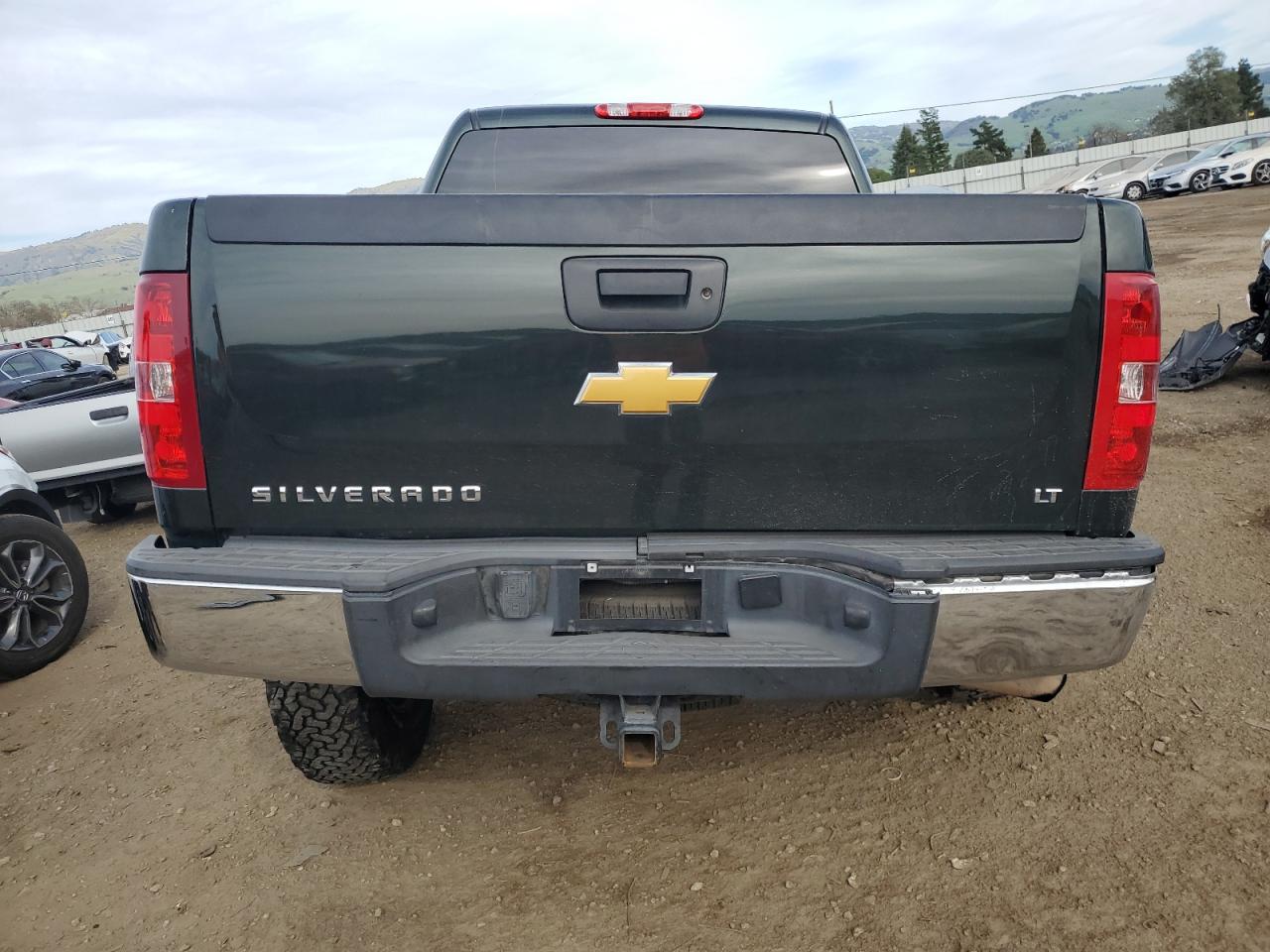 2013 Chevrolet Silverado - Image 6