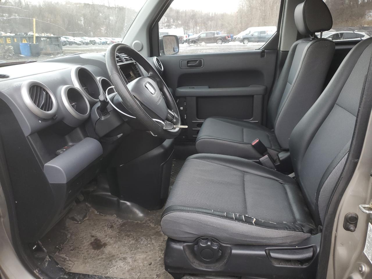 2003 Honda Element - Image 7