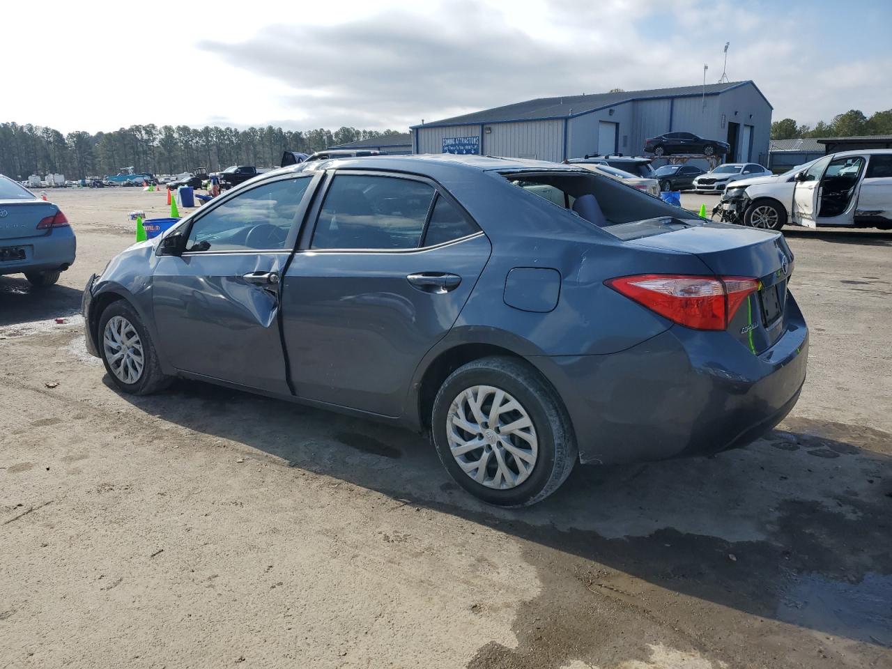 2019 Toyota Corolla - Image 2