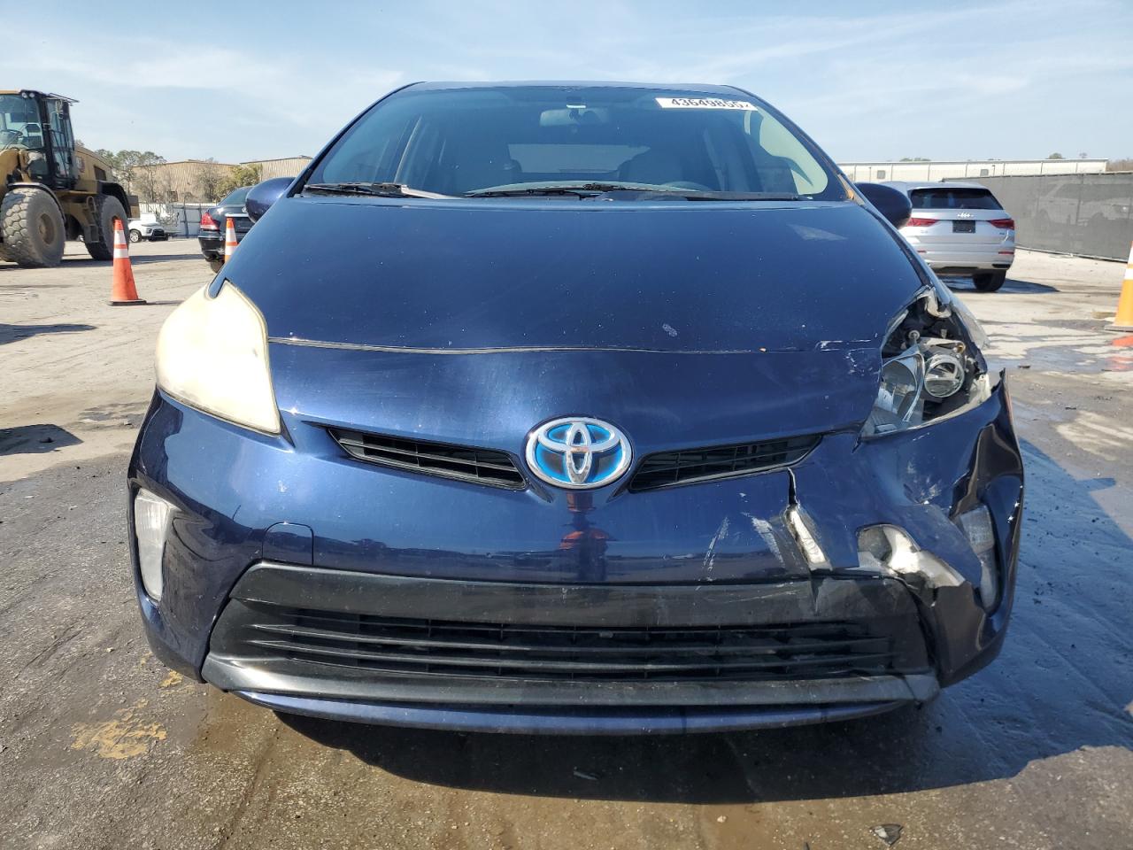 2014 Toyota Prius - Image 5
