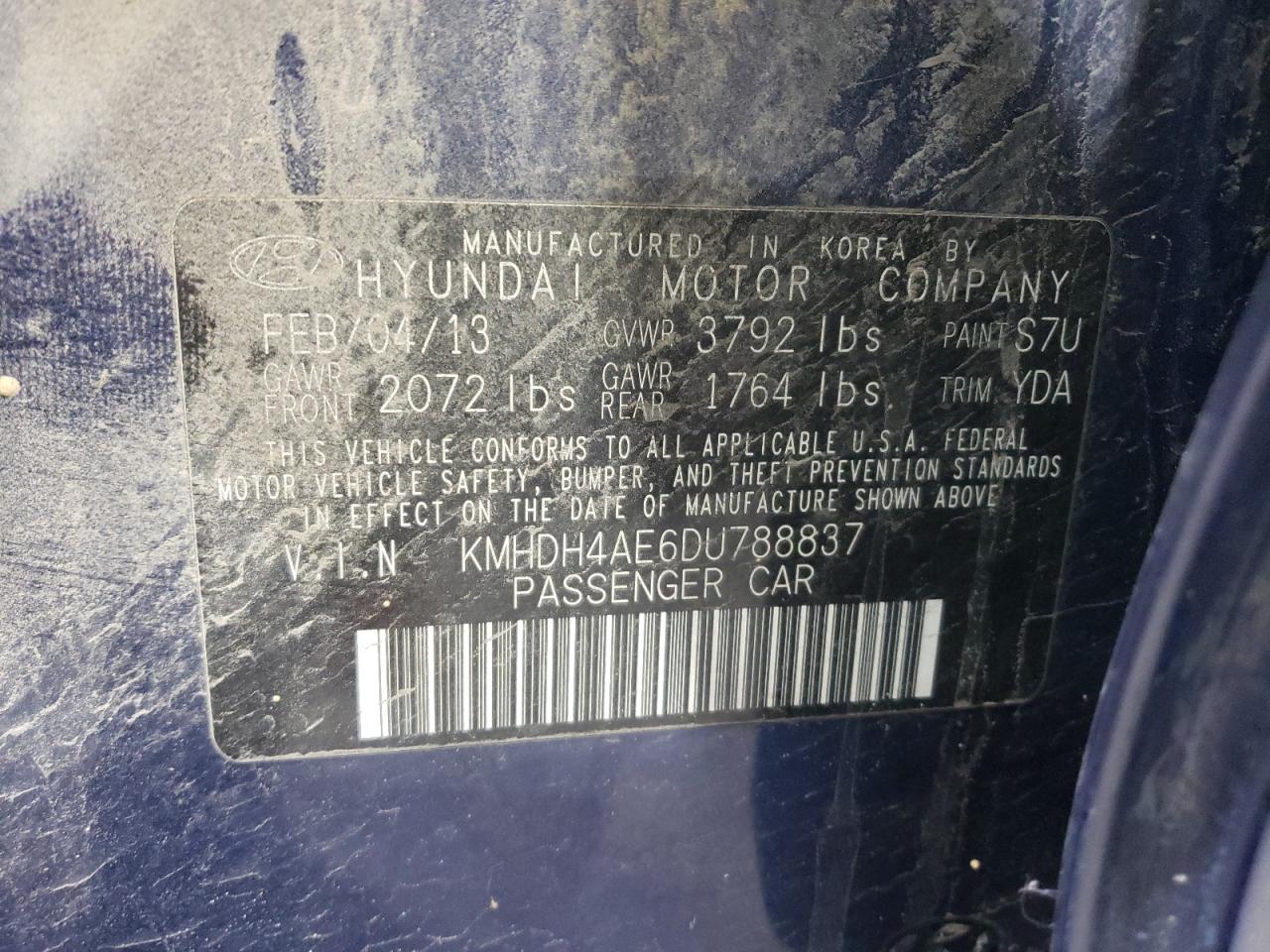 2013 Hyundai Elantra - Image 14
