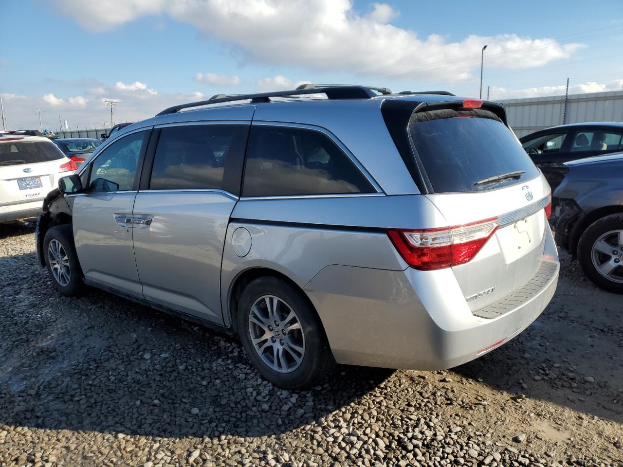 2012 Honda Odyssey - Image 2