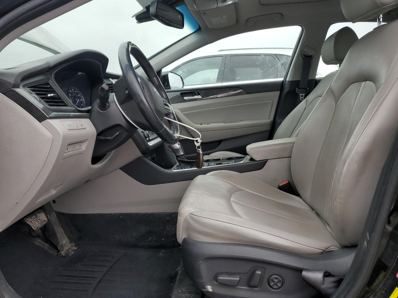 2018 Hyundai Sonata - Image 7