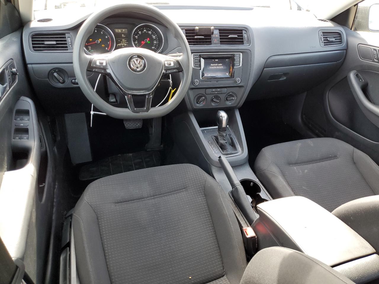 2016 Volkswagen Jetta - Image 8