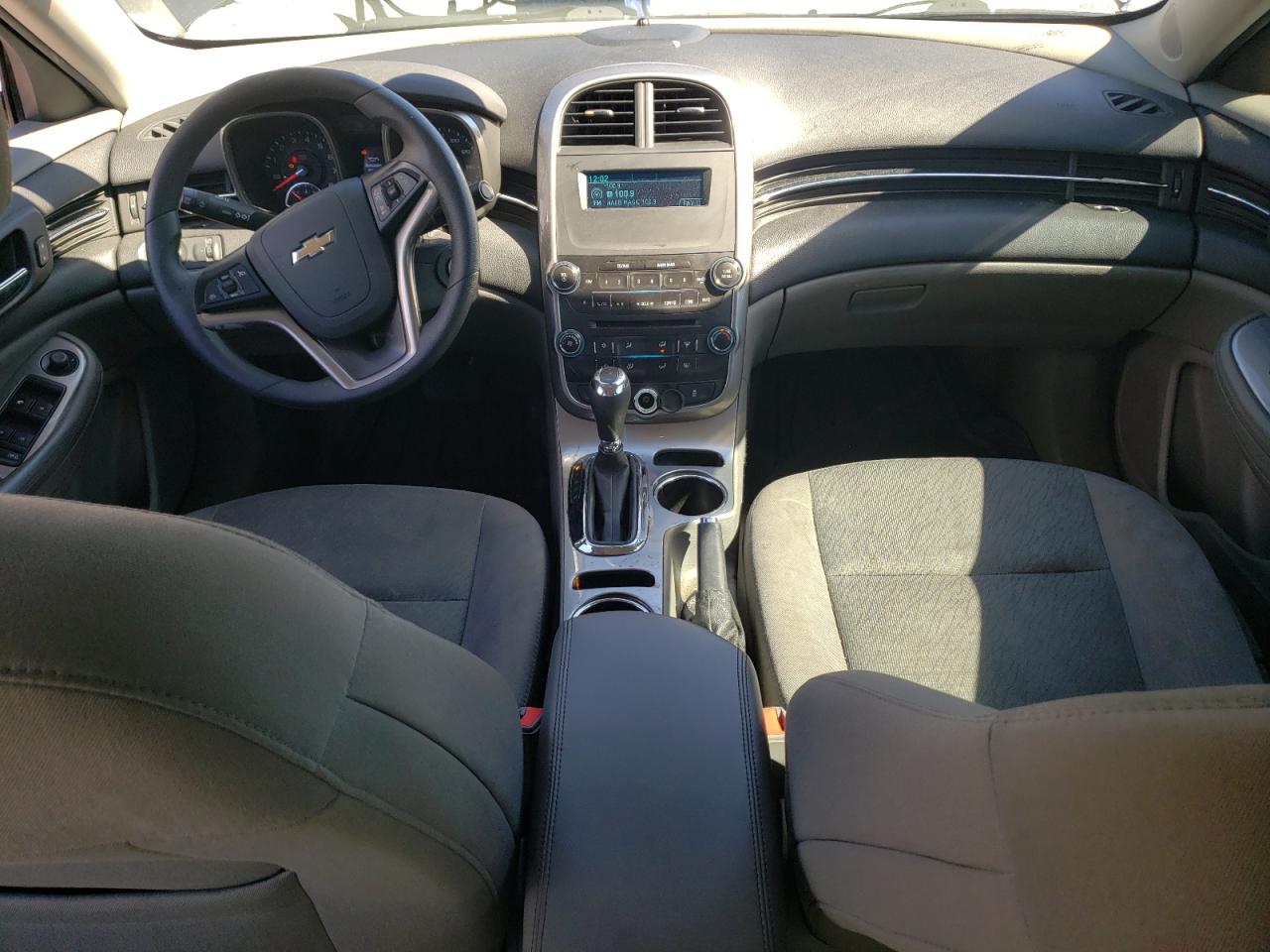 2014 Chevrolet Malibu - Image 8