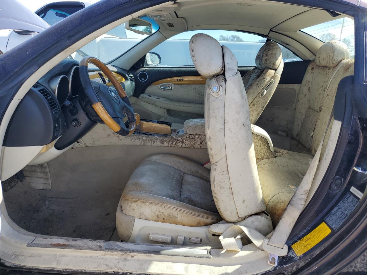 2002 Lexus SC - Image 7