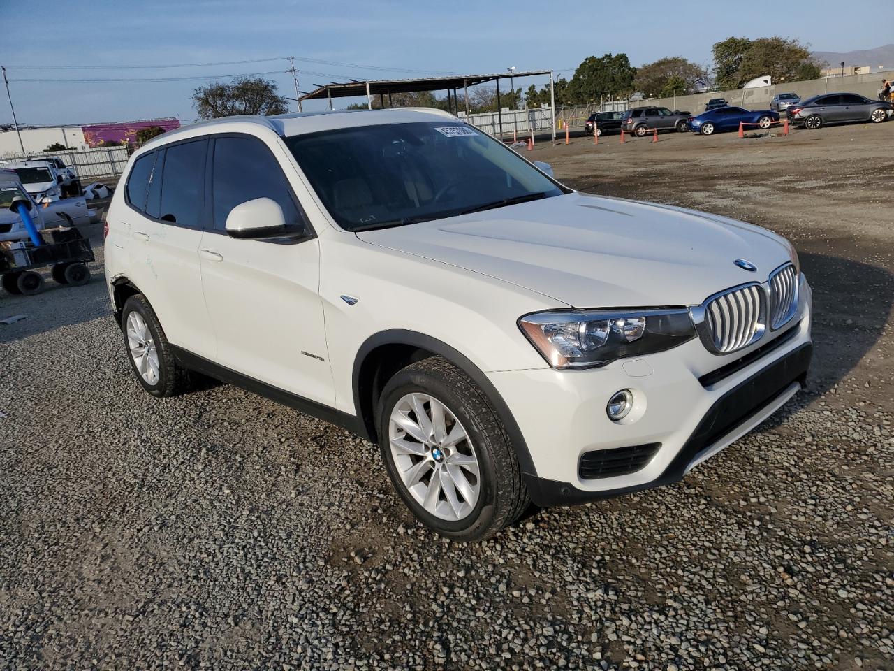2017 BMW X3 - Image 4