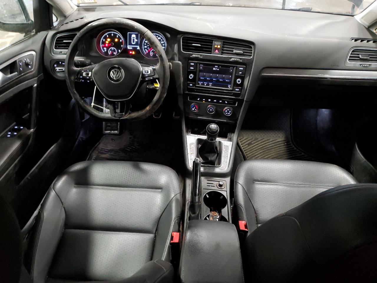 2018 Volkswagen Golf - Image 8