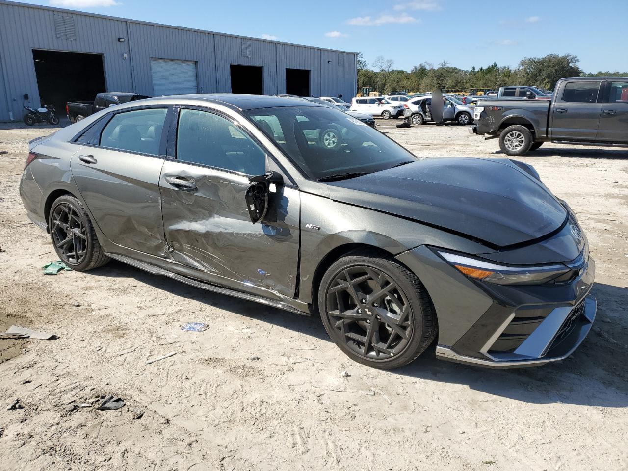 2024 Hyundai Elantra - Image 4