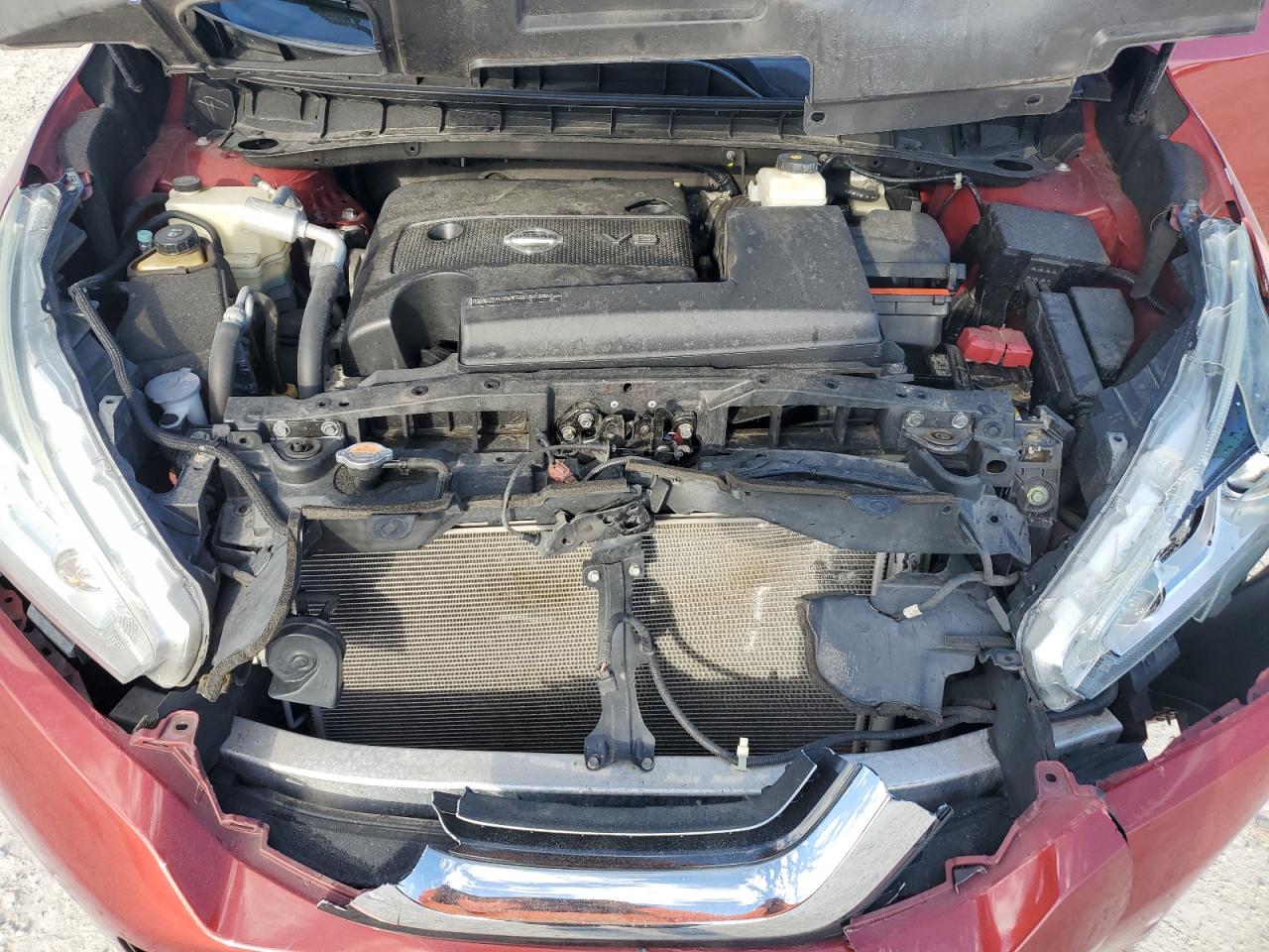 2015 Nissan Murano - Image 13