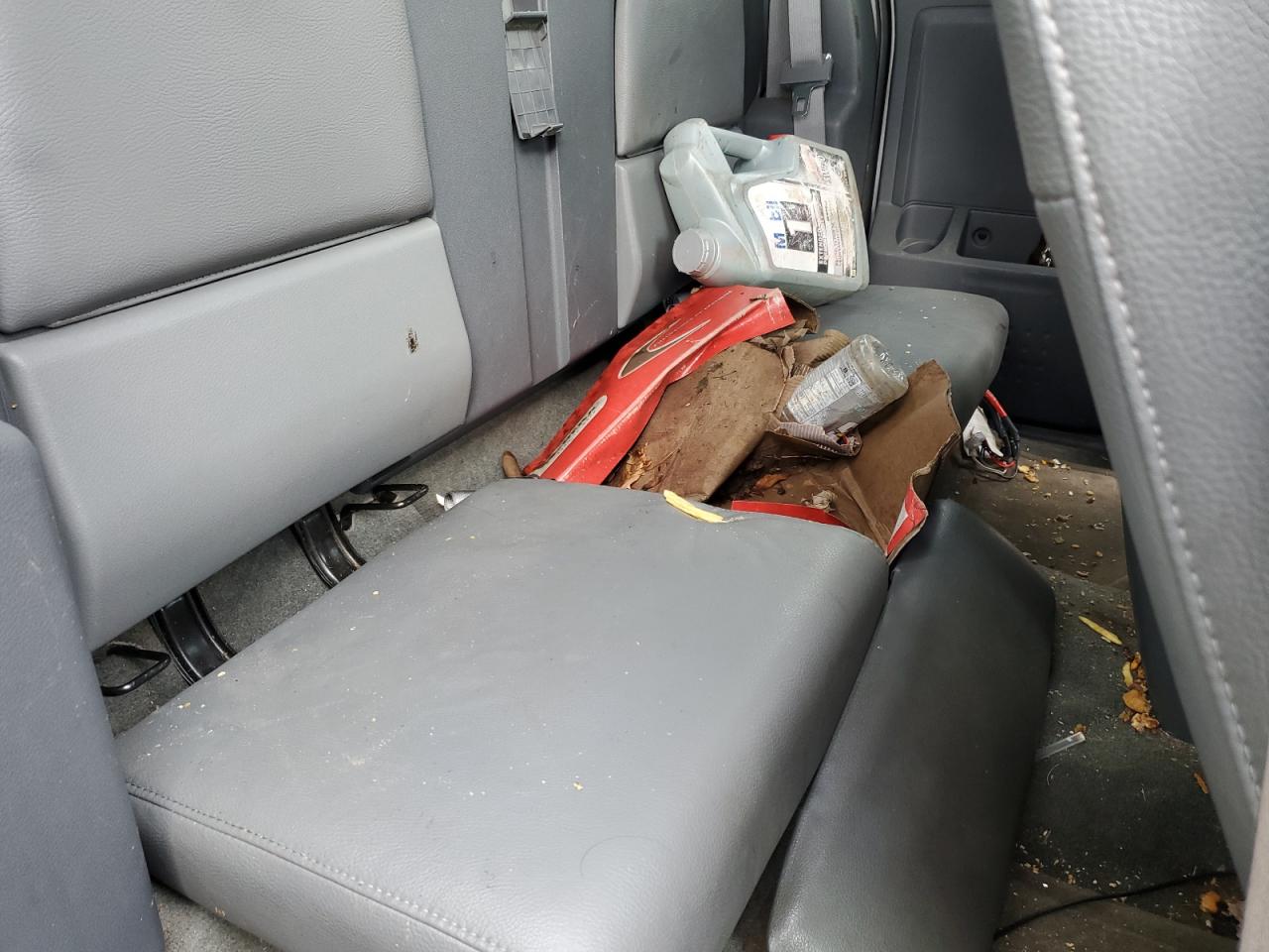 2007 Dodge Dakota - Image 10