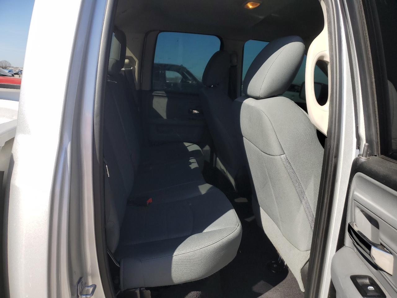 2018 RAM 1500 - Image 10