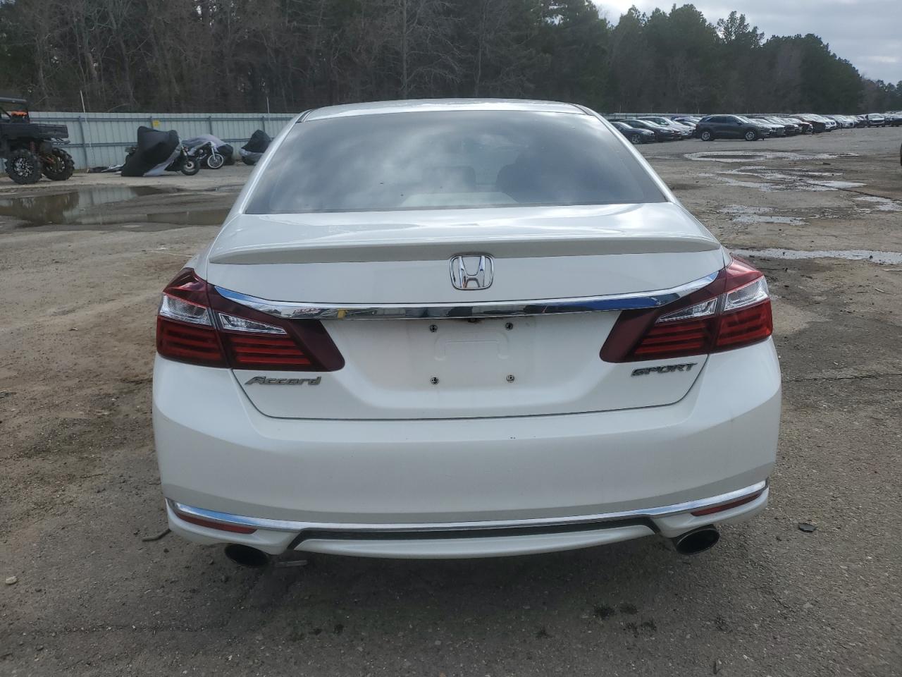 2016 Honda Accord - Image 6