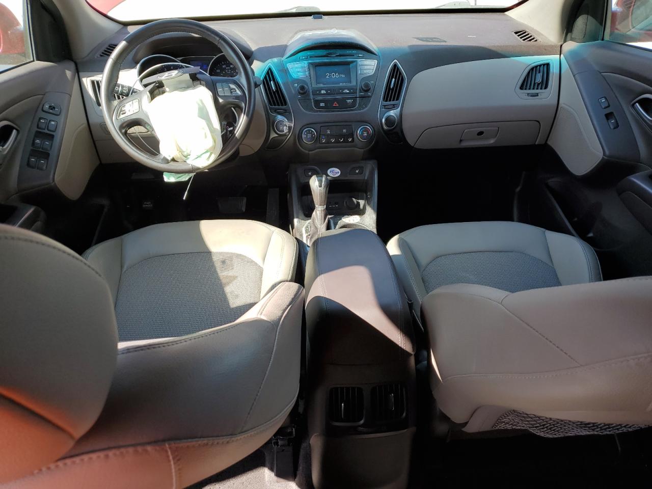 2014 Hyundai Tucson - Image 8
