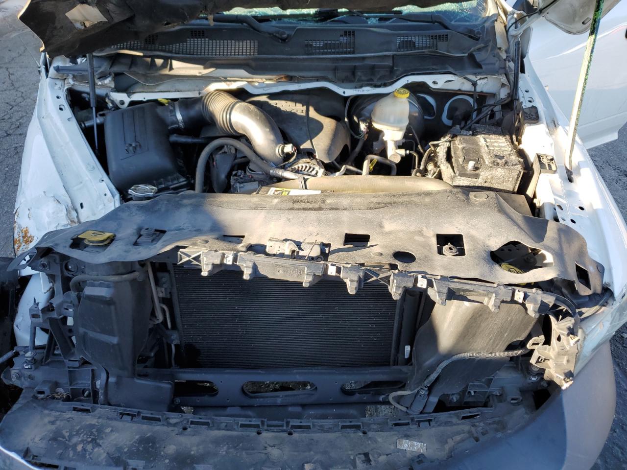 2016 RAM 1500 - Image 11