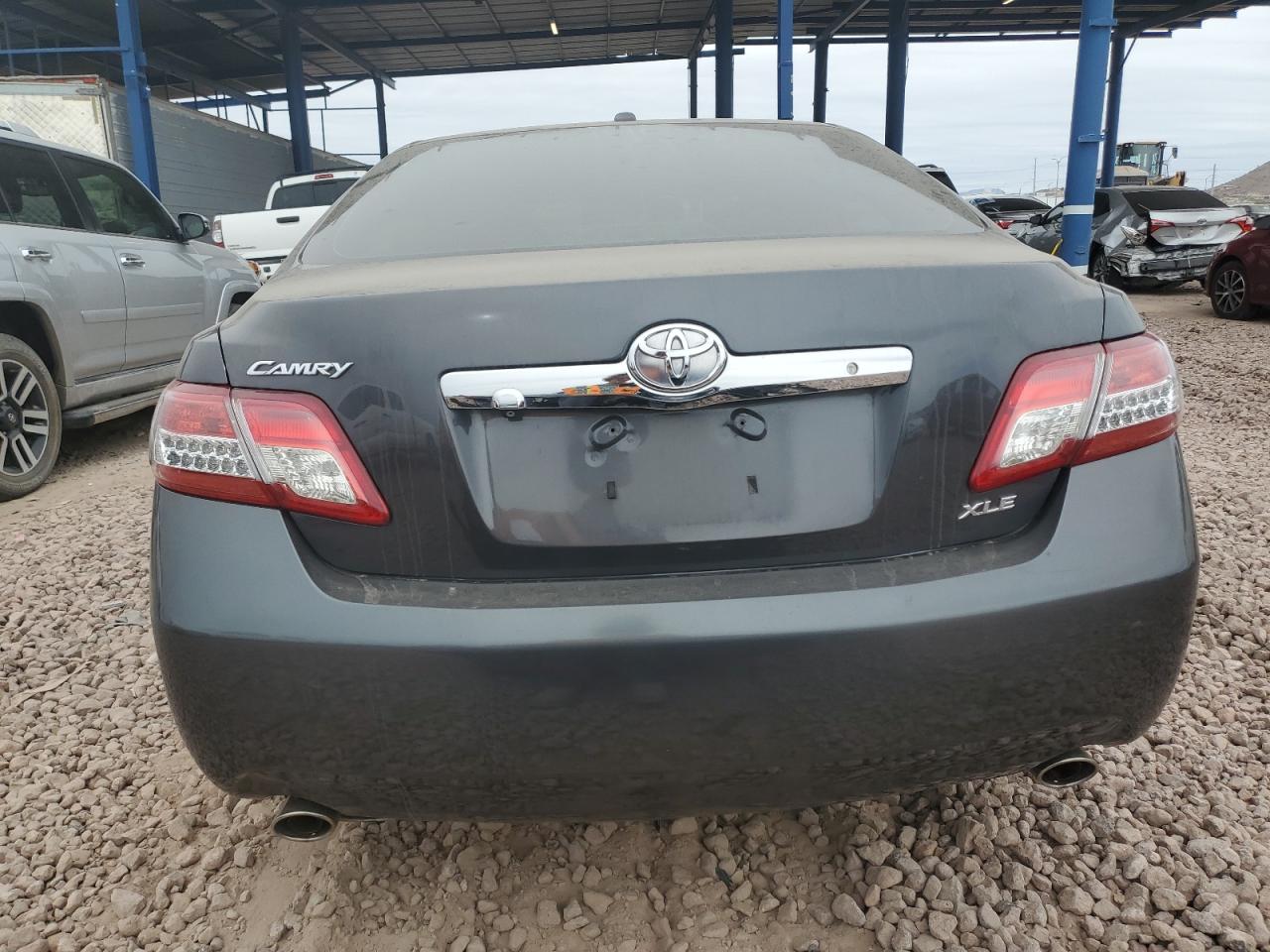 2010 Toyota Camry - Image 6