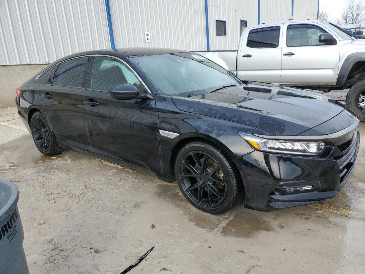 2018 Honda Accord - Image 4