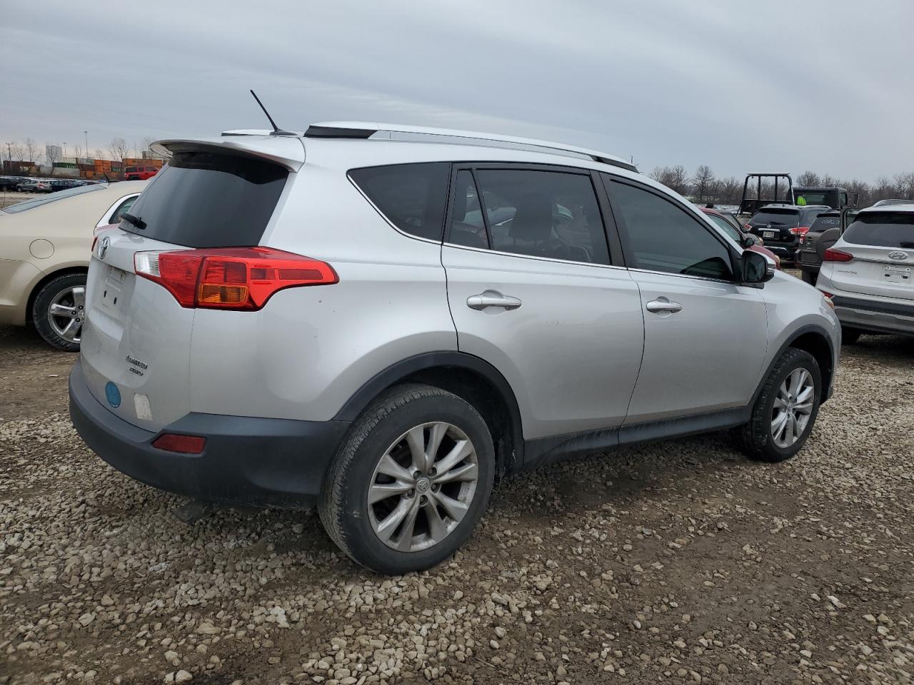 2015 Toyota RAV 4 - Image 3
