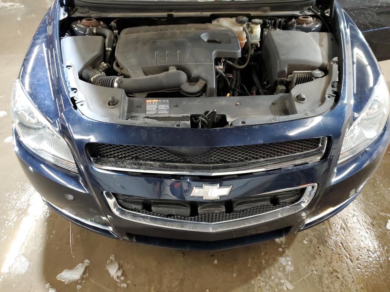 2011 Chevrolet Malibu - Image 11