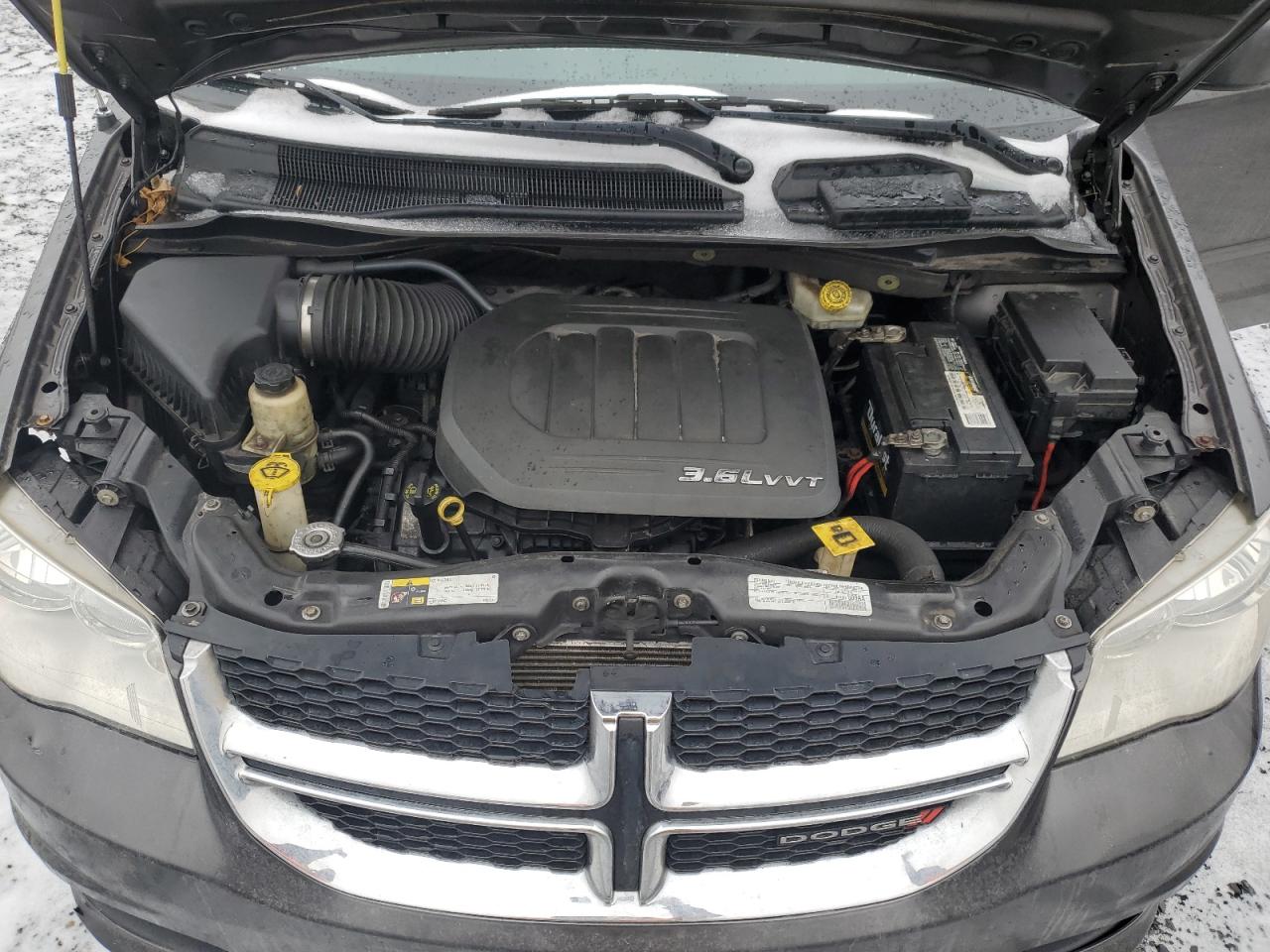 2016 Dodge Caravan - Image 12