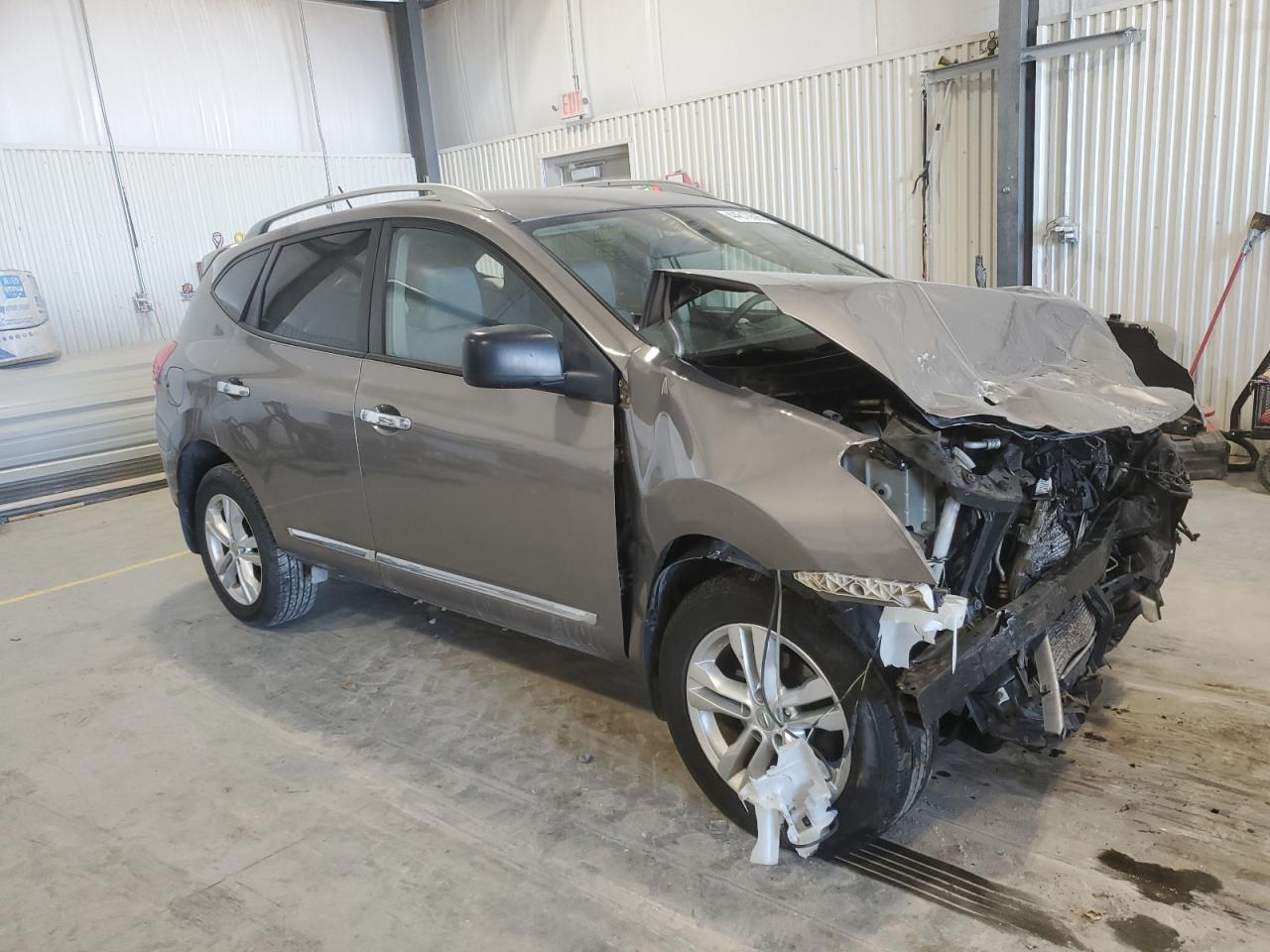 2015 Nissan Rogue - Image 4