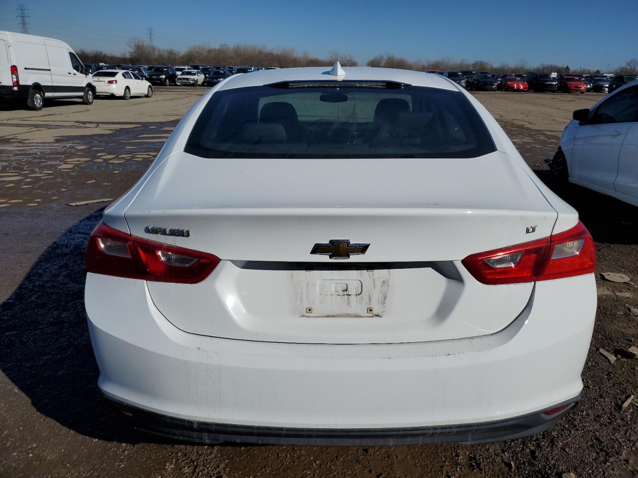 2016 Chevrolet Malibu - Image 6