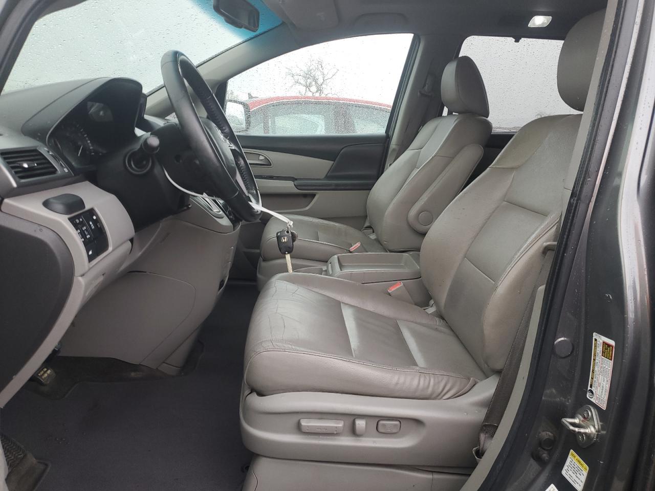 2012 Honda Odyssey - Image 7