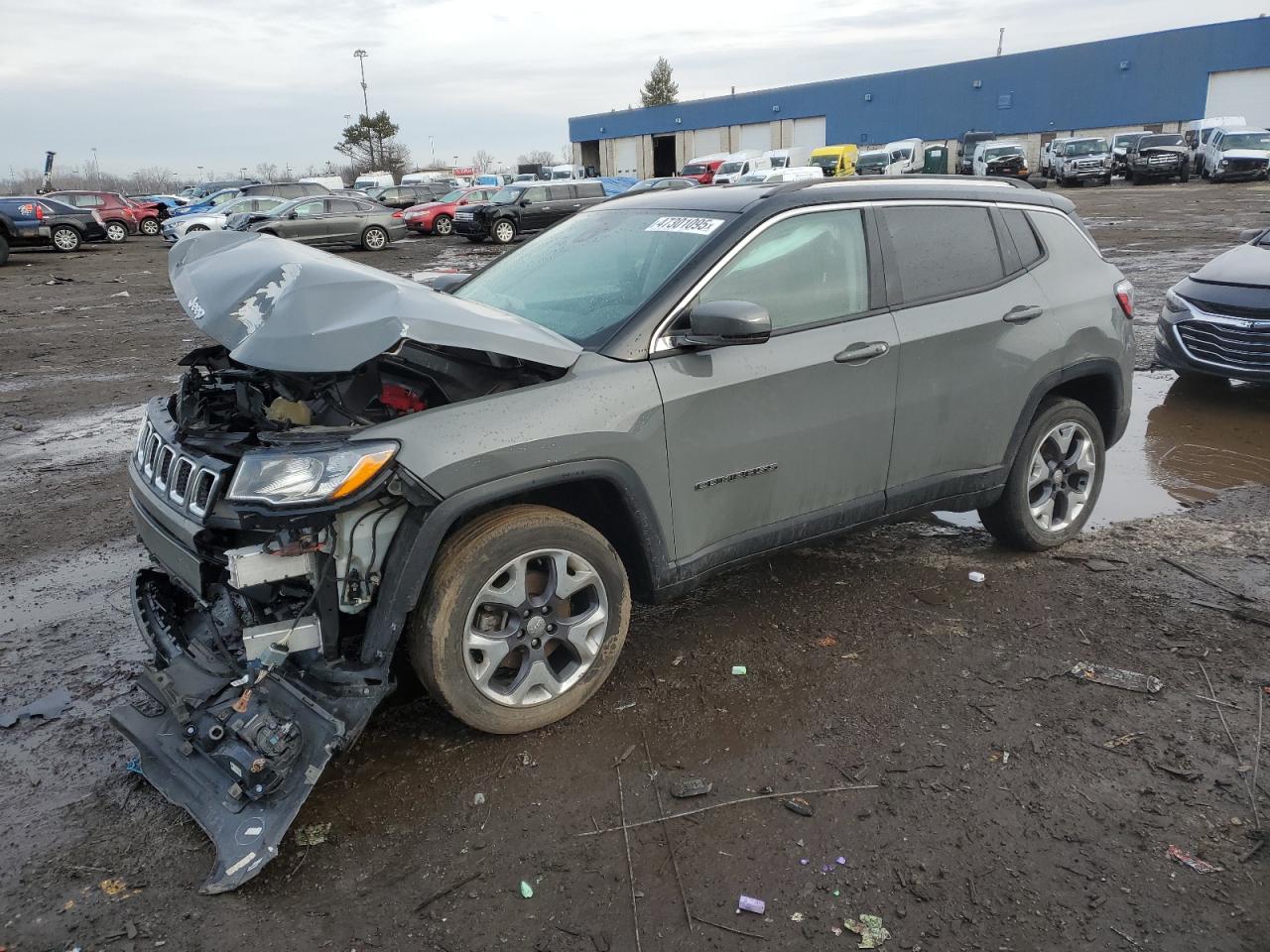 2021 Jeep Compass Limited for Sale in Woodhaven, MI - Front End