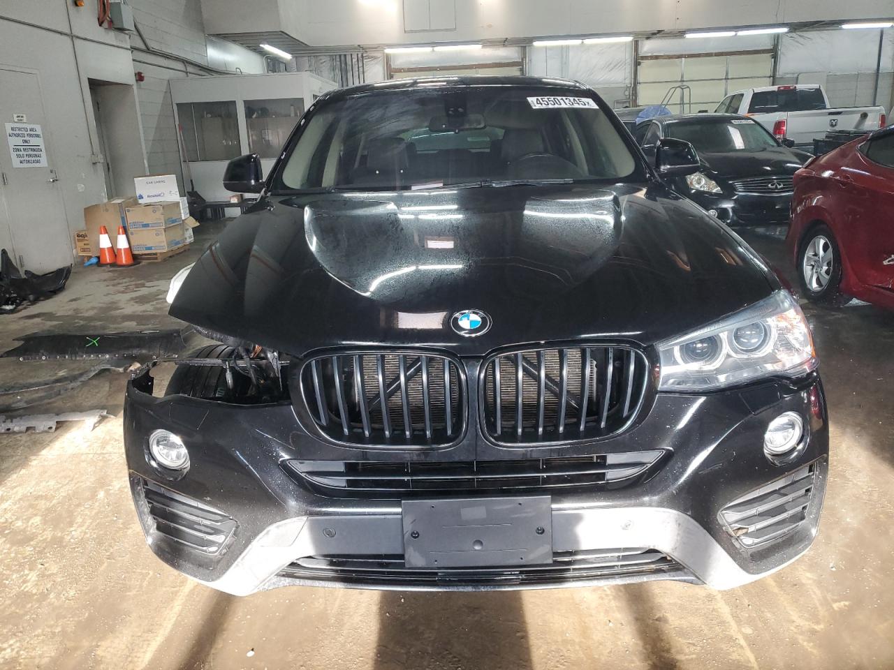 2017 BMW X4 - Image 5
