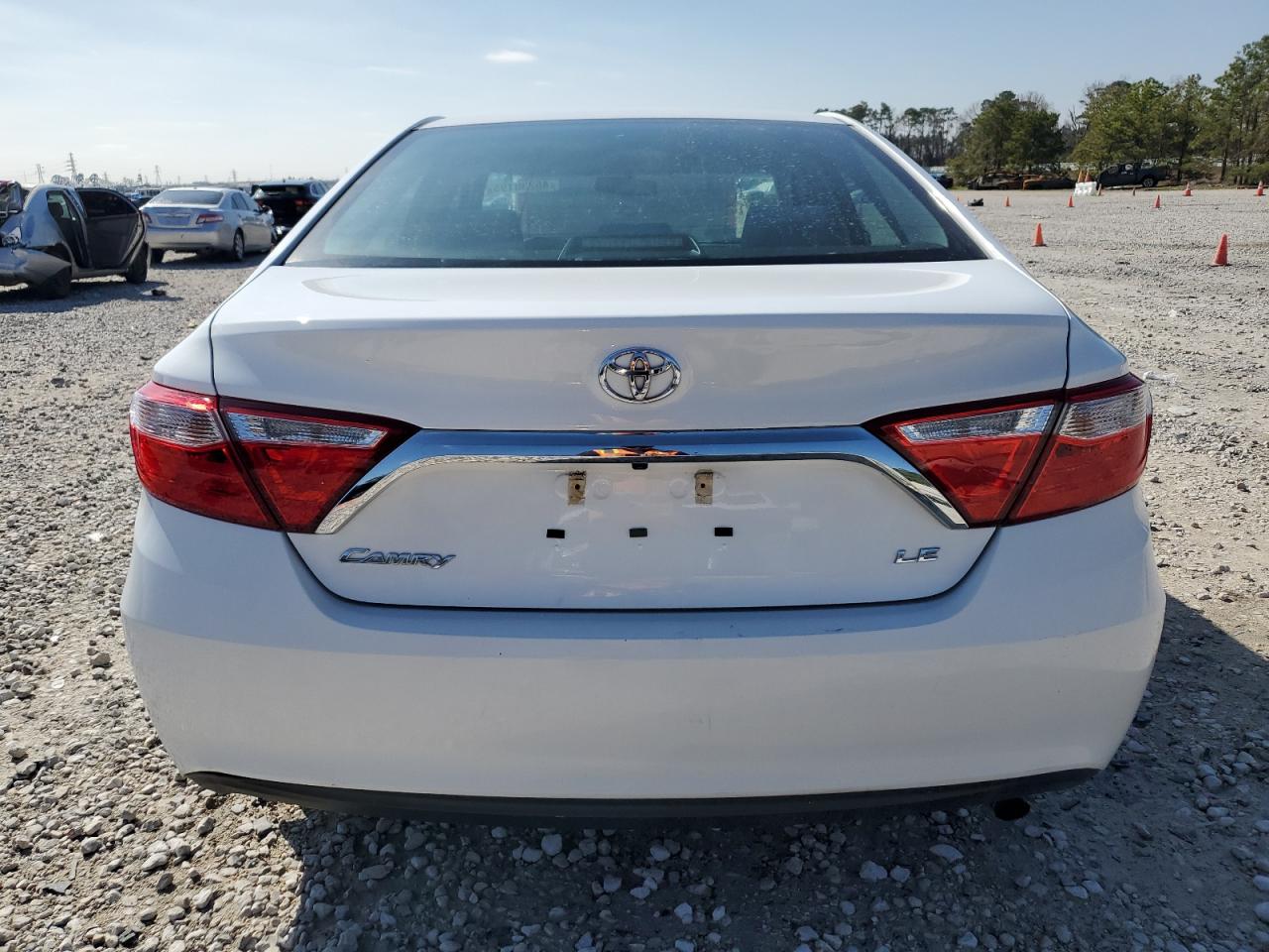 2017 Toyota Camry - Image 6