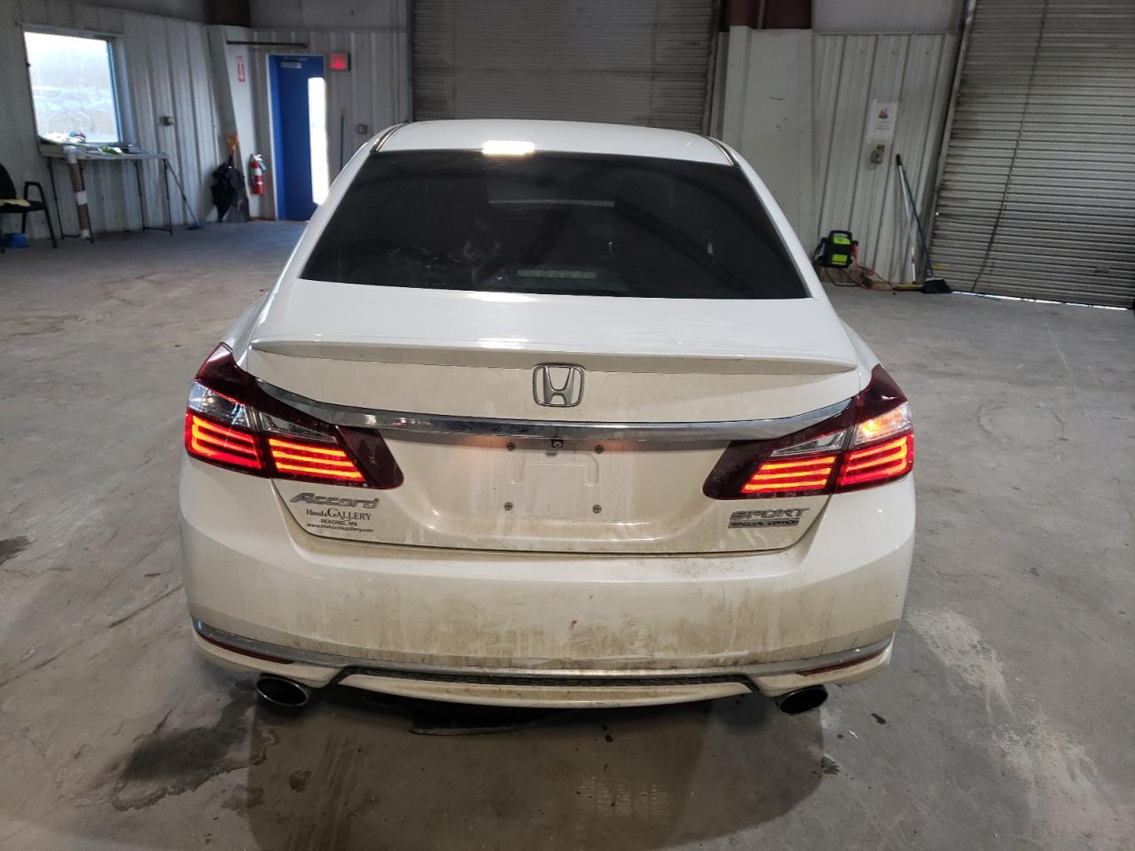 2017 Honda Accord - Image 6