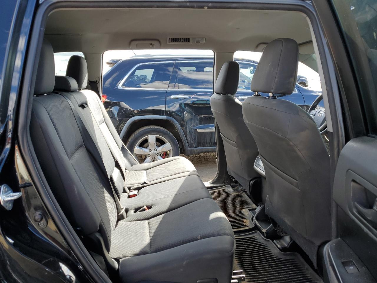 2016 Toyota Highlander - Image 11
