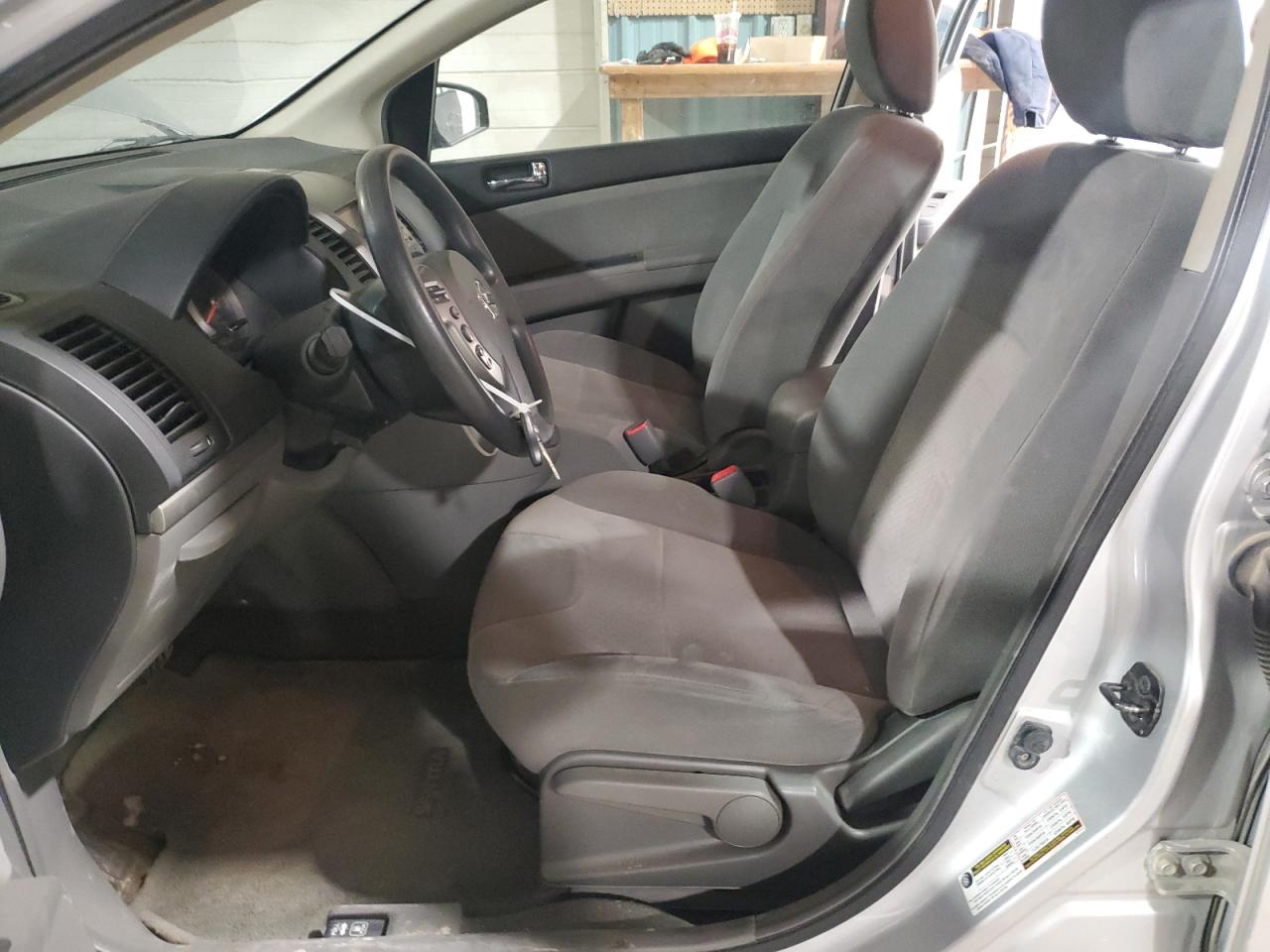 2009 Nissan Sentra - Image 7